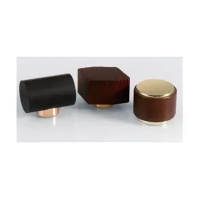 Chai nước hoa thủy tinh đỏ vuông nắp gỗ – ảnh 3