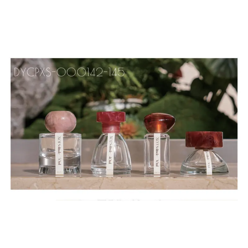 Chai nước hoa thủy tinh đáy loe nắp đỏ – mã NXG0312