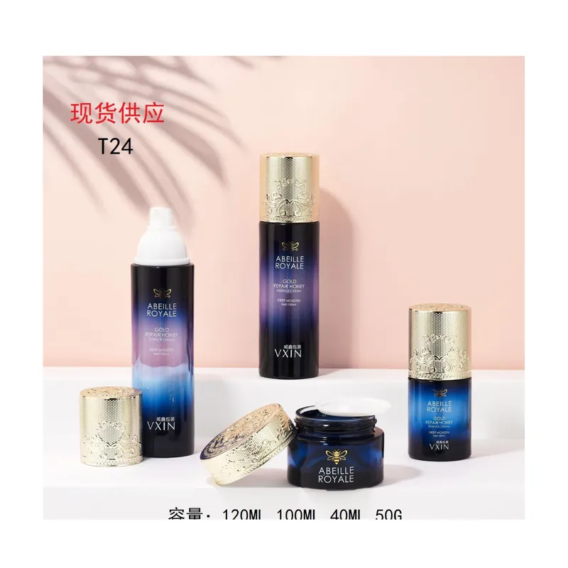 Bộ chai + hũ thủy tinh xanh navy nắp vàng T24 – mã NXG0489