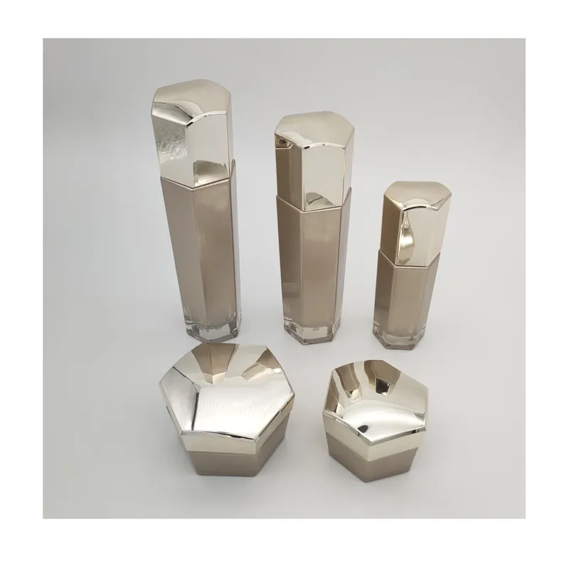 Bộ chai + hũ thủy tinh vàng champagne đa giác – mã NXG0570