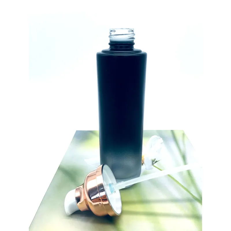 Bộ chai xịt thủy tinh + hũ kem đen mờ nắp vàng hồng 100ml – mã NXG0608