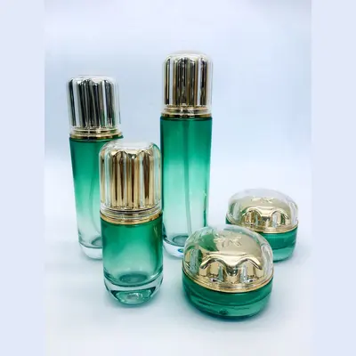 Bộ chai xịt thủy tinh + hũ kem xanh lục nắp vàng hoa 120ml – ảnh 3