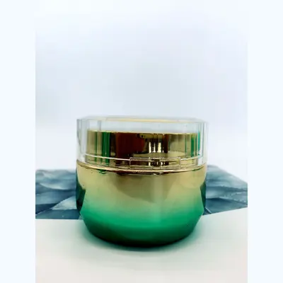 Bộ chai xịt thủy tinh + hũ kem xanh lá vàng nắp vàng 120ml – ảnh 2
