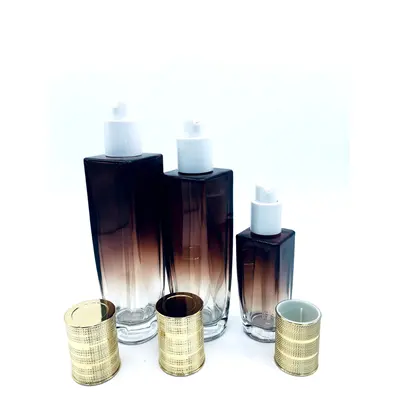 Bộ chai xịt thủy tinh + hũ kem nâu chuyển trong nắp vàng 120ml – ảnh 3