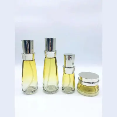 Bộ chai xịt thủy tinh + hũ kem vàng trong nắp bạc 120ml – ảnh 3