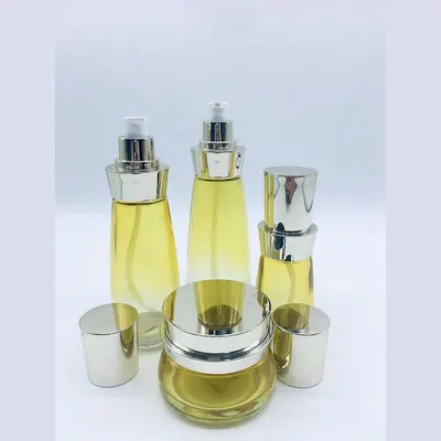 Bộ chai xịt thủy tinh + hũ kem vàng trong nắp bạc 120ml – ảnh 4