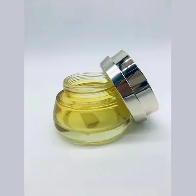 Bộ chai xịt thủy tinh + hũ kem vàng trong nắp bạc 120ml – mã NXG0628