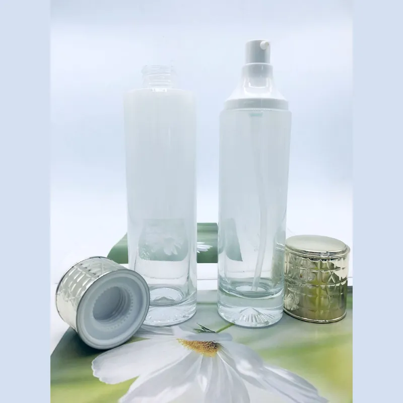 Bộ chai xịt thủy tinh + hũ kem trong nắp bạc 120ml – mã NXG0632