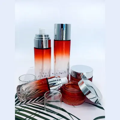 Bộ chai xịt thủy tinh + hũ kem đỏ chuyển trong nắp bạc 120ml – ảnh 2