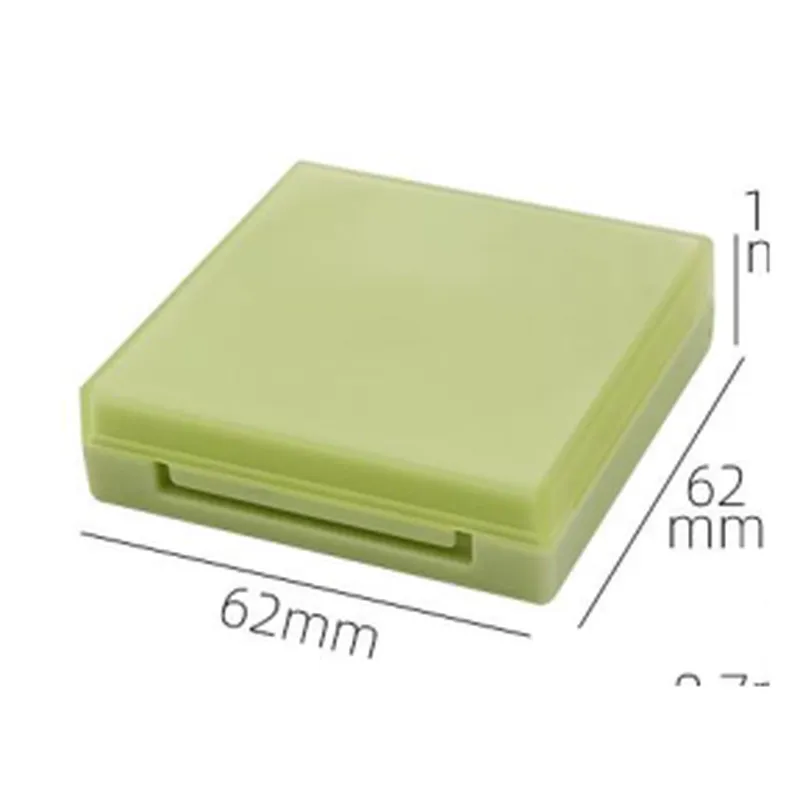 Hộp phấn vuông xanh chuối nhiều ô có gương 62mm – mã NXM0520