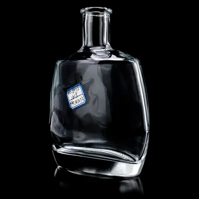 Chai rượu thủy tinh dẹt vai xuôi 750ml – mã NXW0019