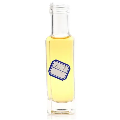 Chai rượu thủy tinh vuông mảnh 125ml – mã NXW0162