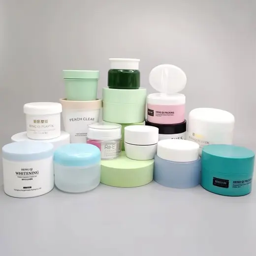 Hũ kem nhựa nhiều màu pastel và hũ lớn